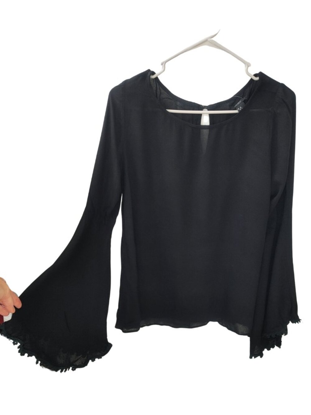 NWT Forever 21 Black Bell Sleeve Boho Blouse - Size Medium